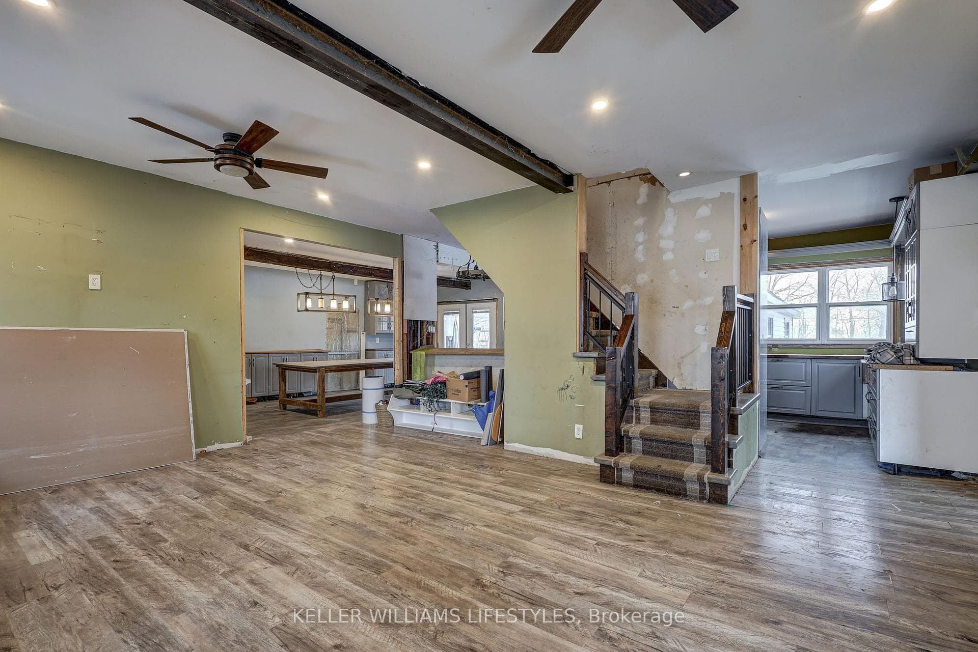 3220 Longwoods Road photo 26