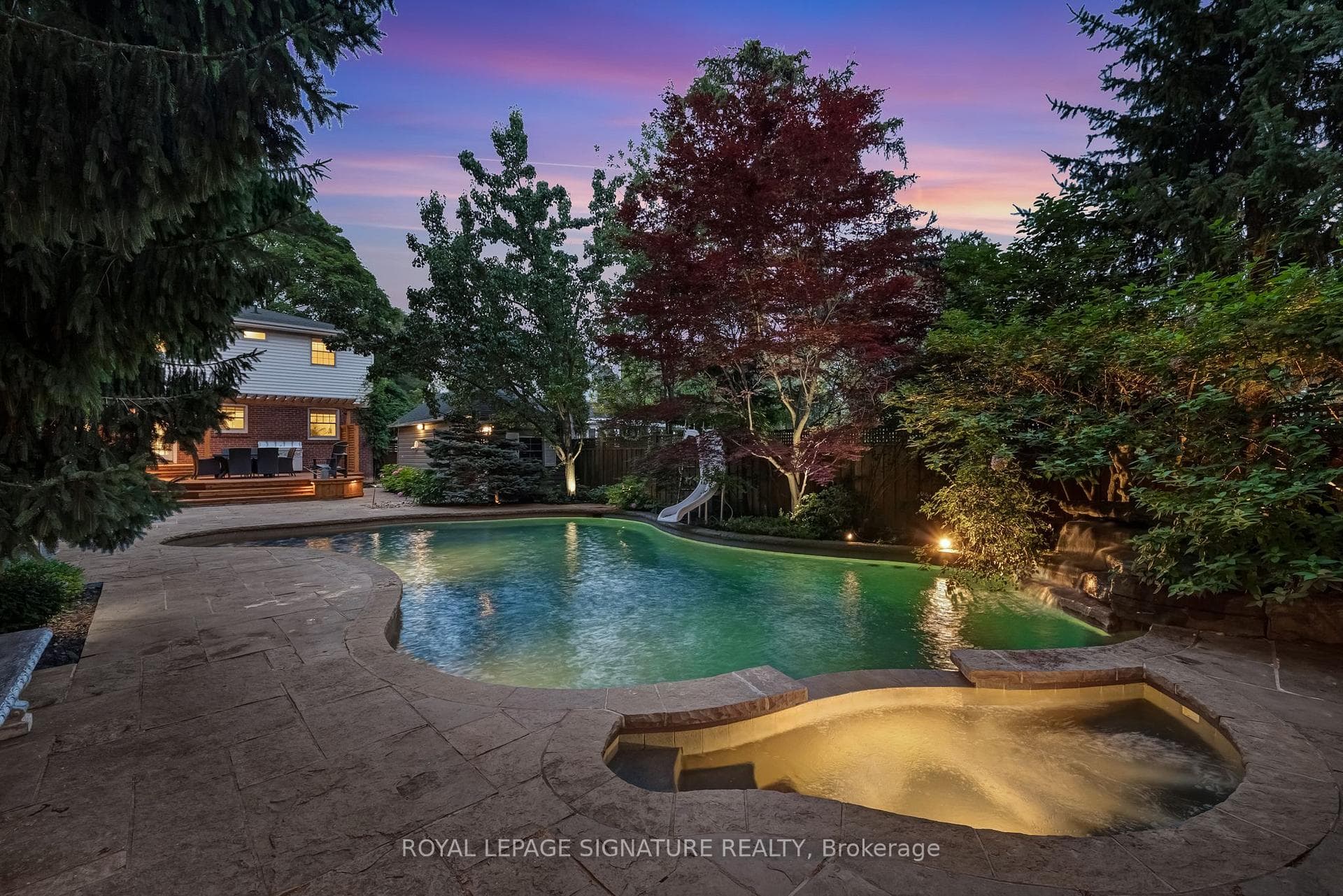 4 Harding Boulevard photo 41