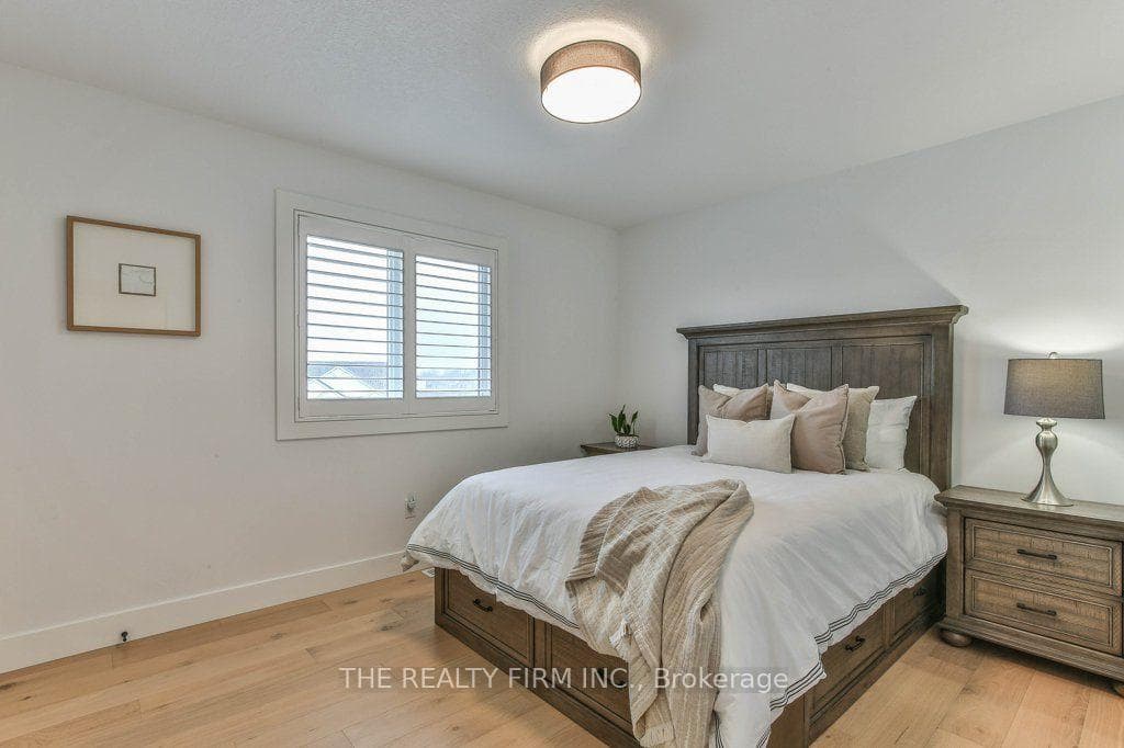 4 SYCAMORE Road photo 31