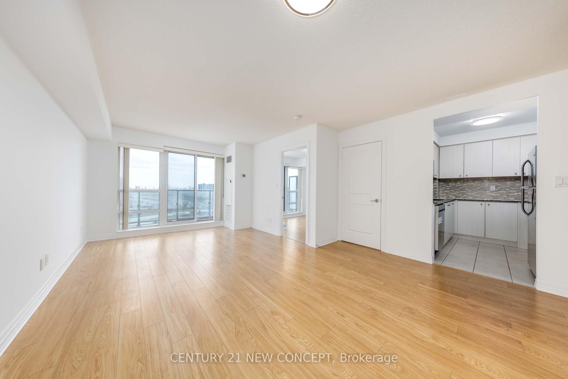 2015 Sheppard Avenue Unit 903 photo 9