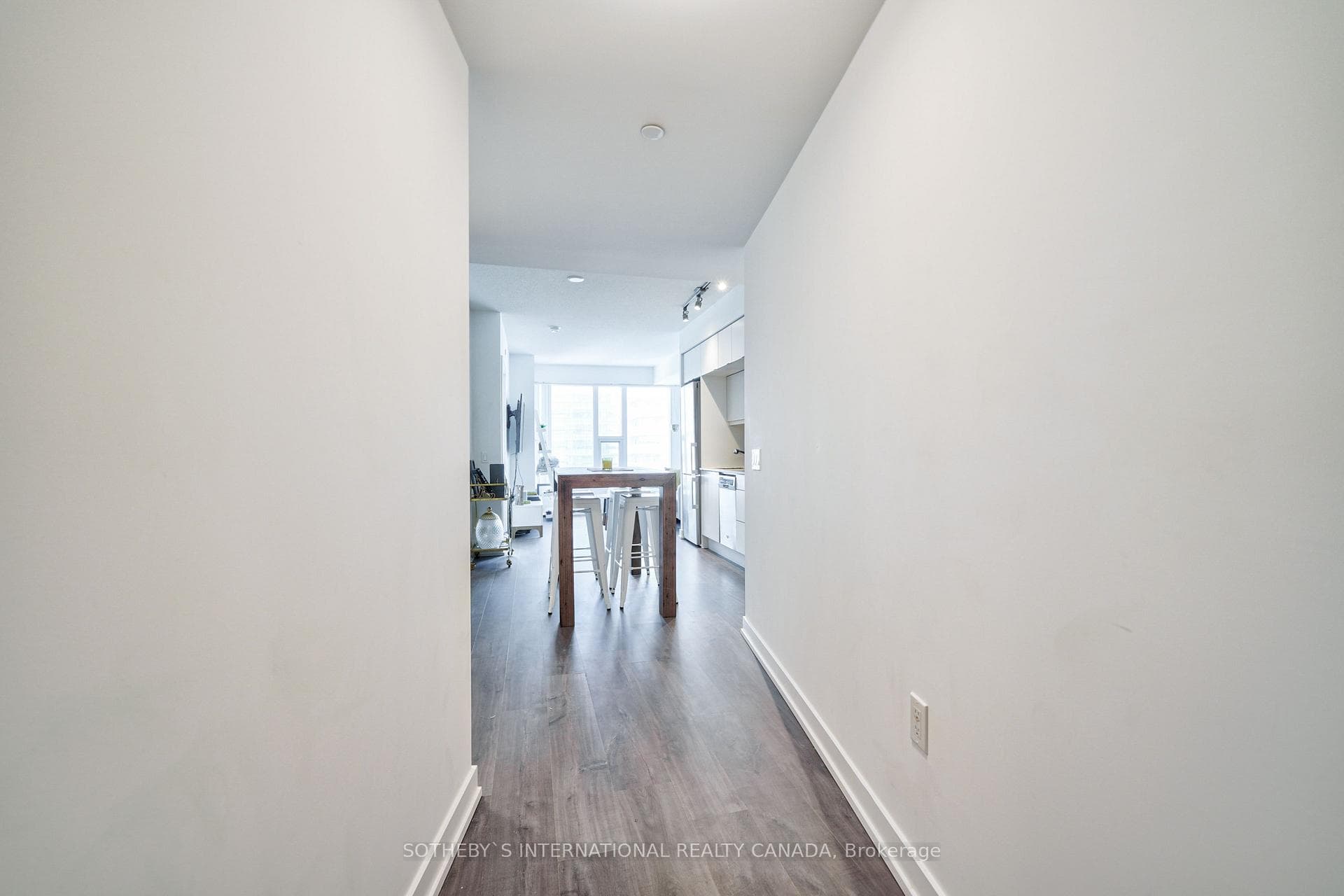 10 York Street Unit 2701 photo 14