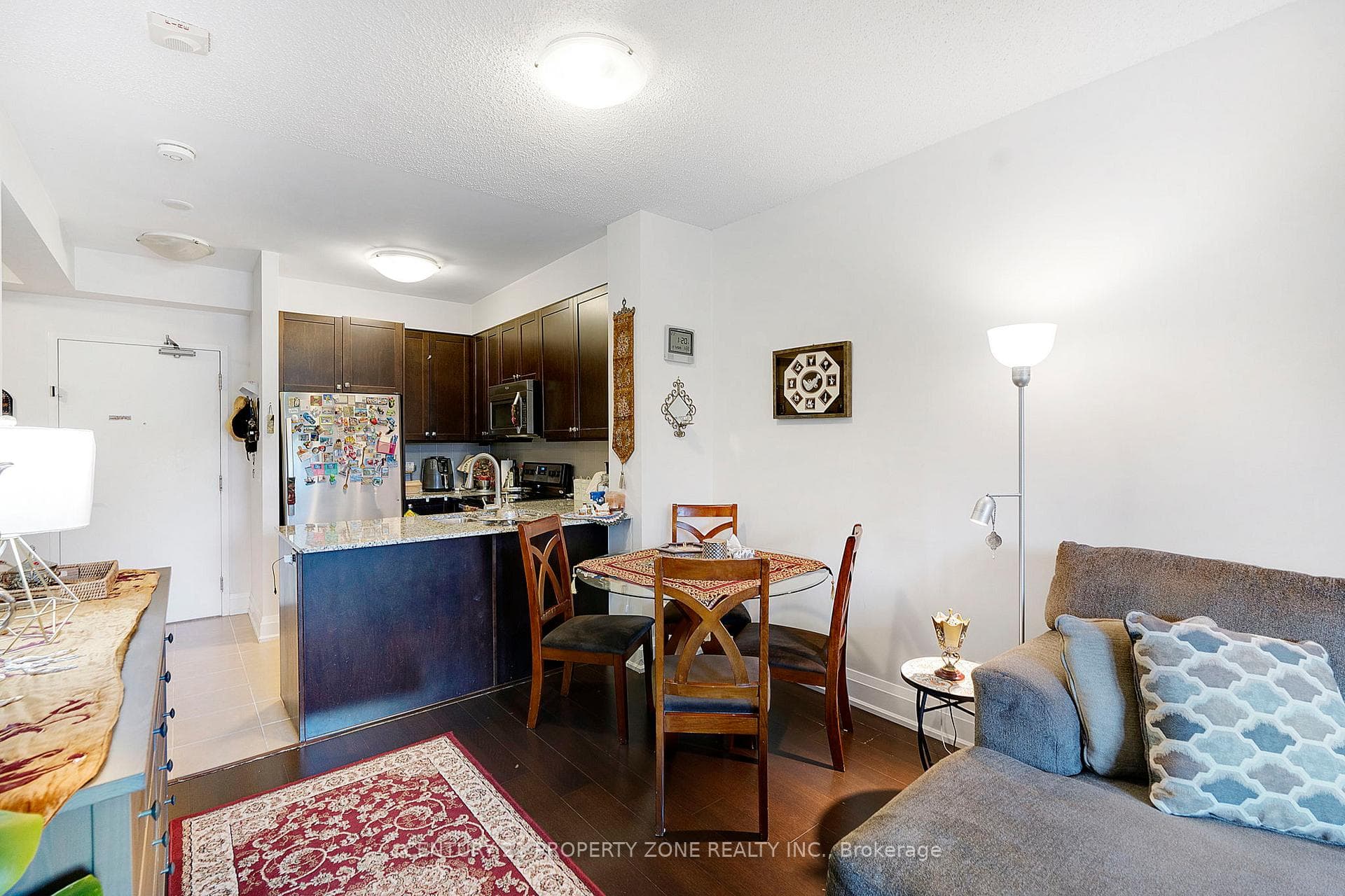 8302 Islington Avenue Unit 219 photo 11