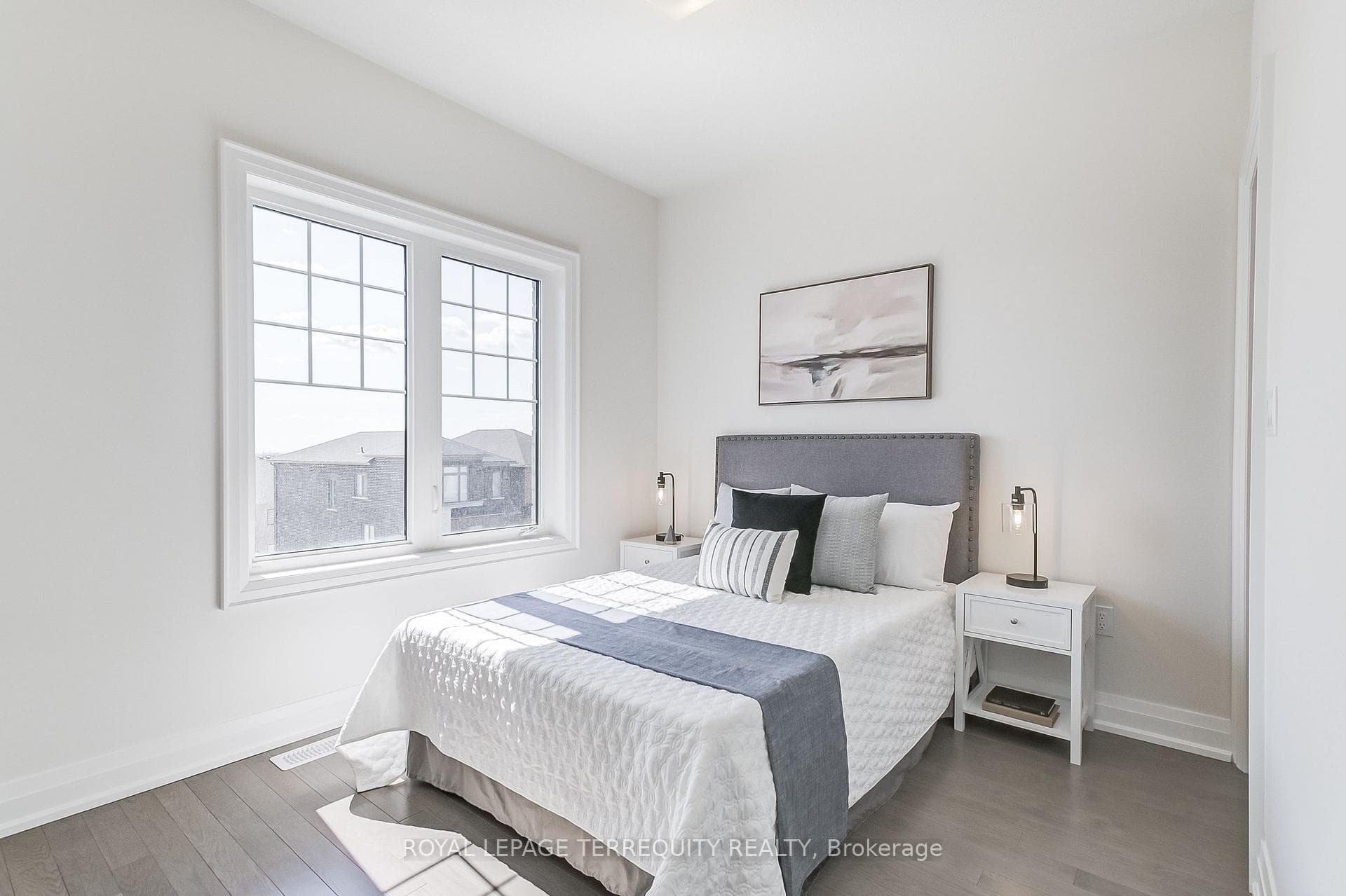 1224 Talisman Manor photo 29