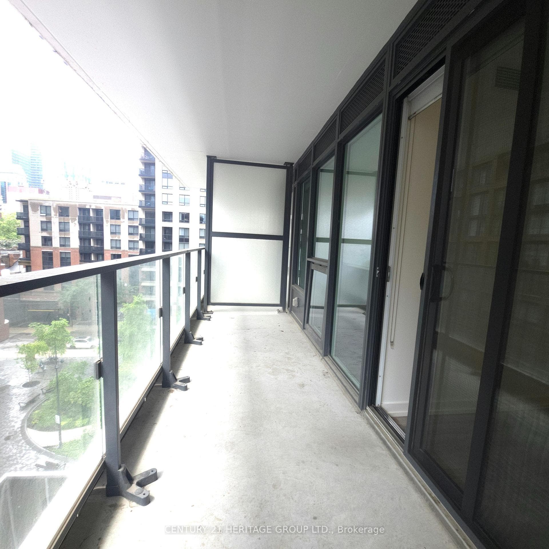 77 Shuter Street Unit 603 photo 16