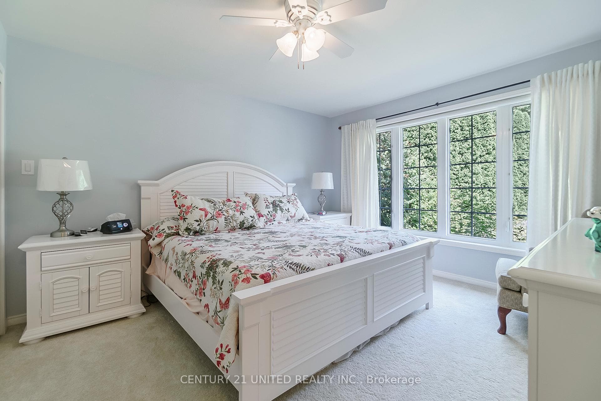 1656 Champlain Drive photo 21