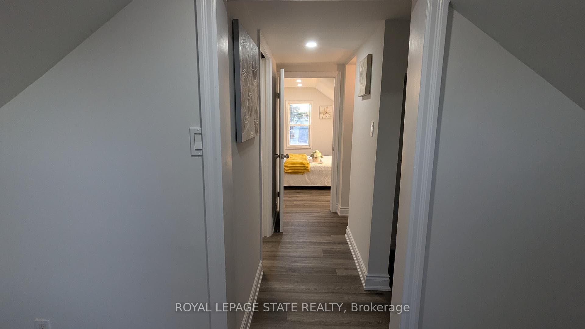 590 Woodward Avenue photo 19