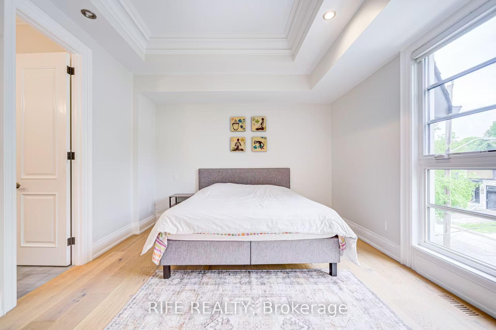 103 Burndale Avenue photo 17