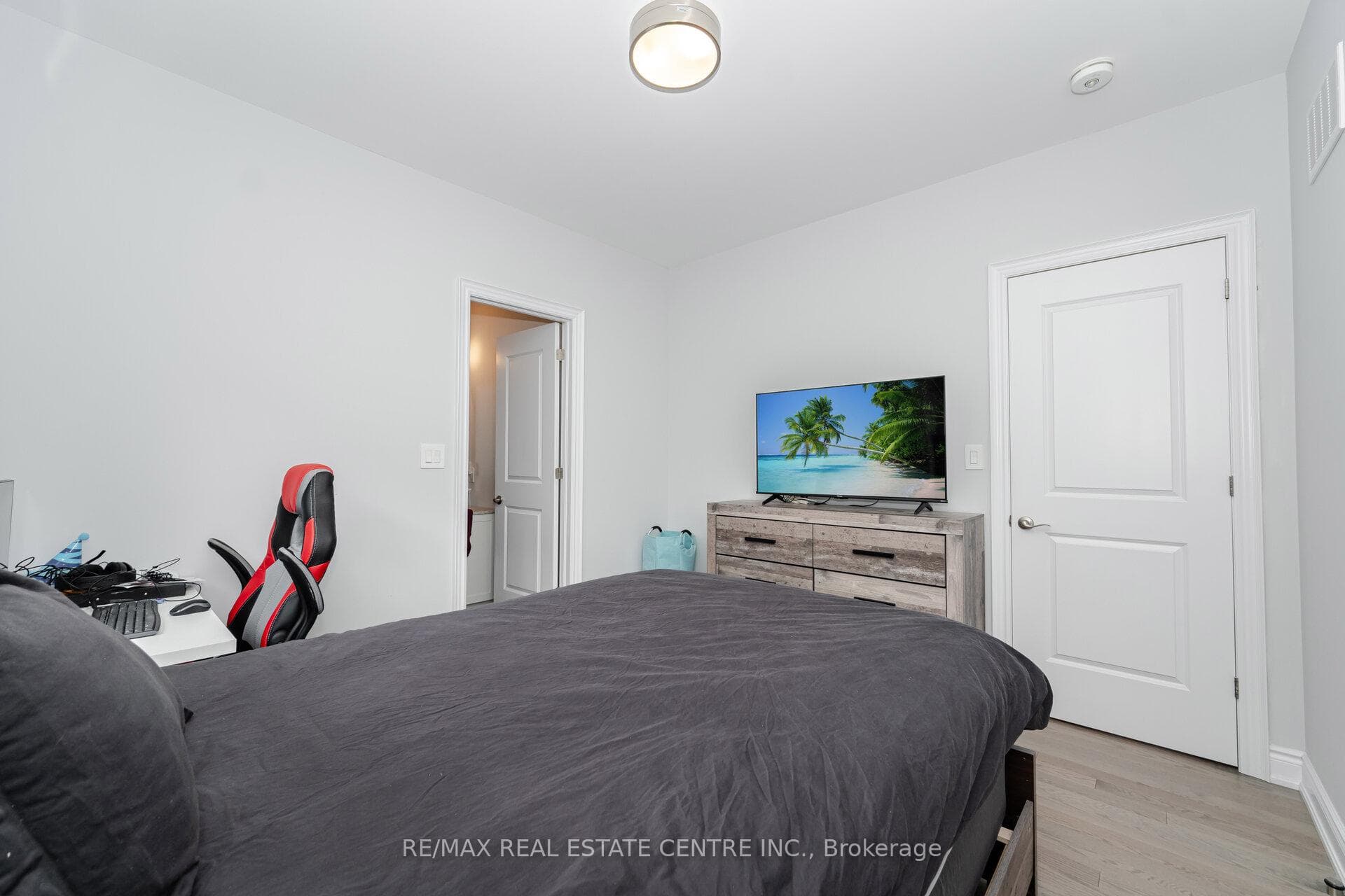 37 Periwinkle Road photo 30
