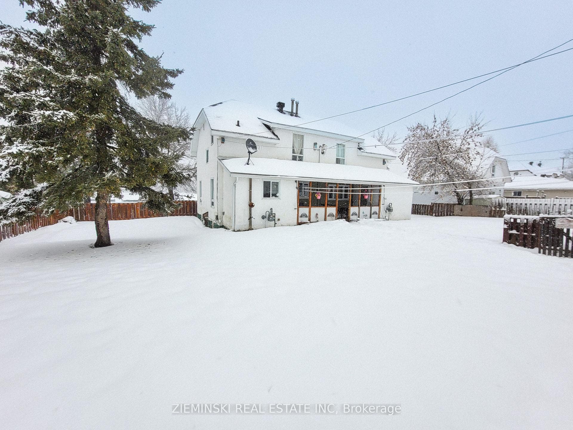 31-33 Anson Drive photo 33