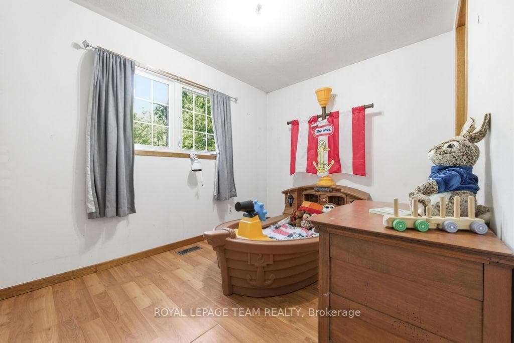 7 Simmons Drive photo 26