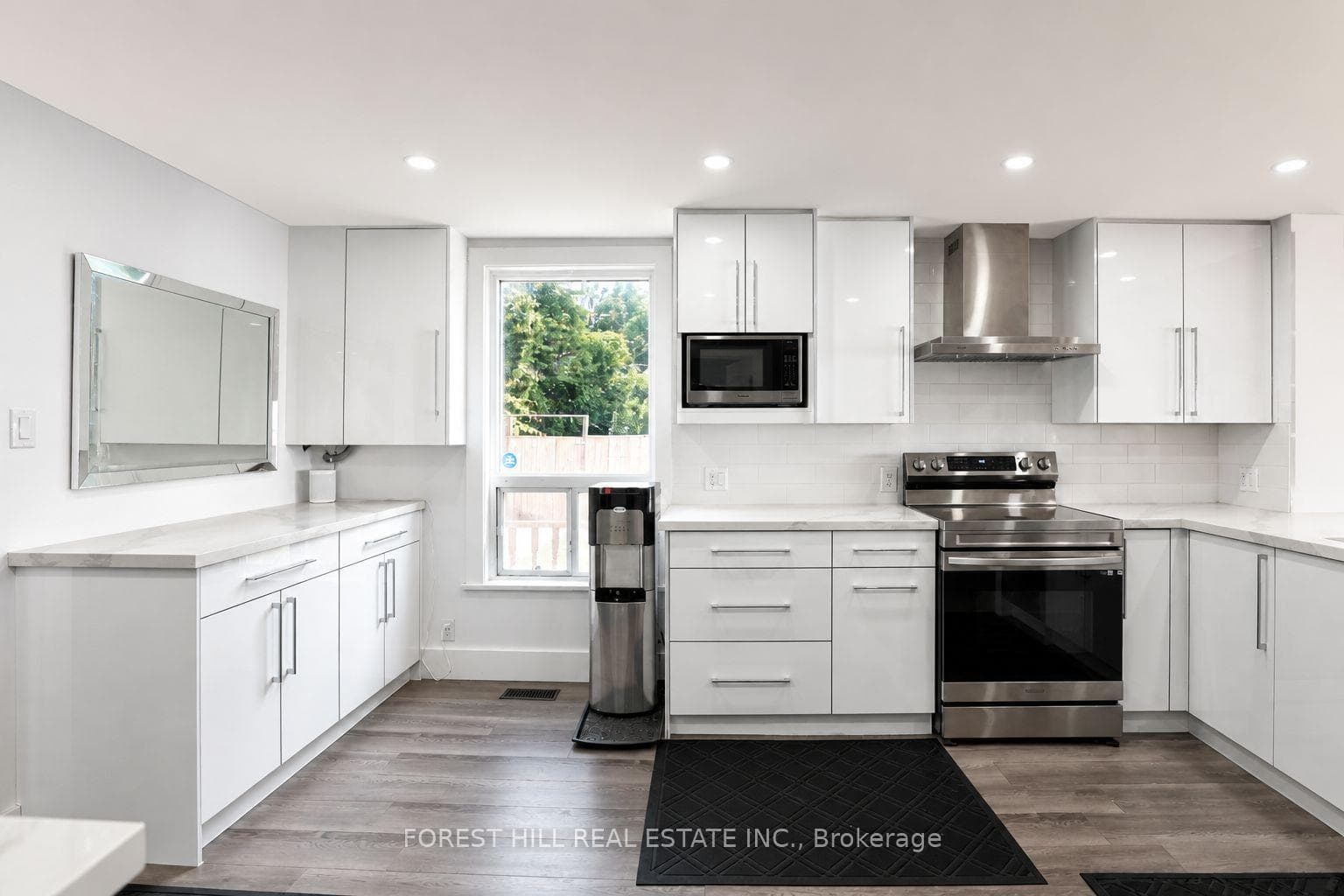 1031 Wisker Avenue photo 12