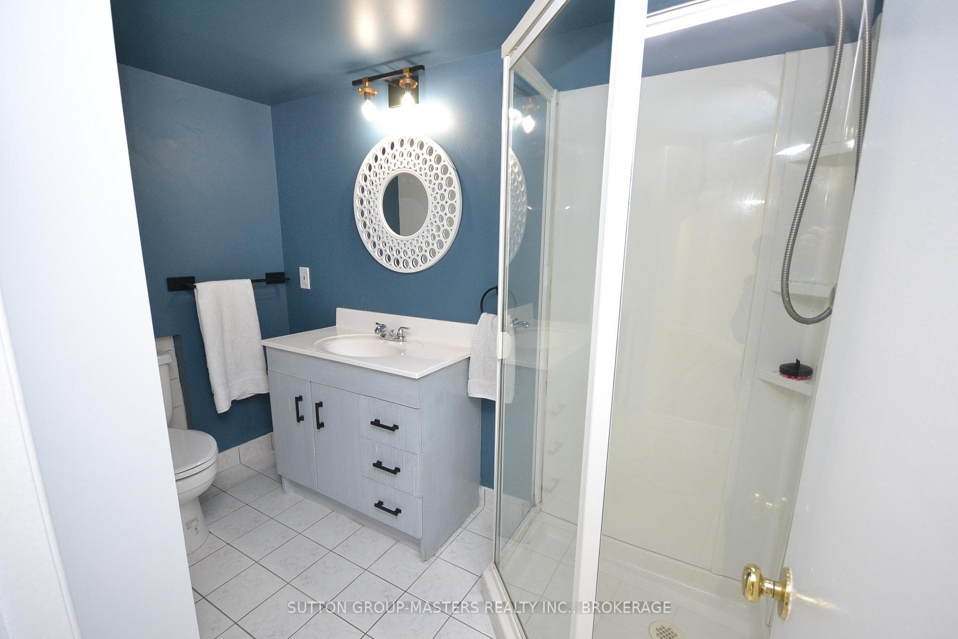 29 Brant Avenue photo 36