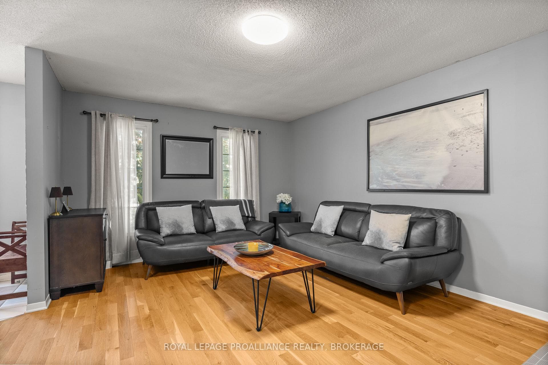 151 Greenlees Drive photo 7