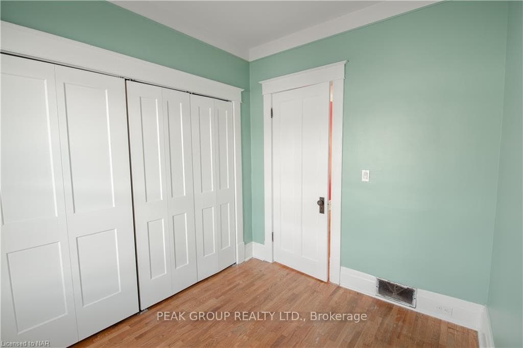 4747 FOURTH Avenue photo 20