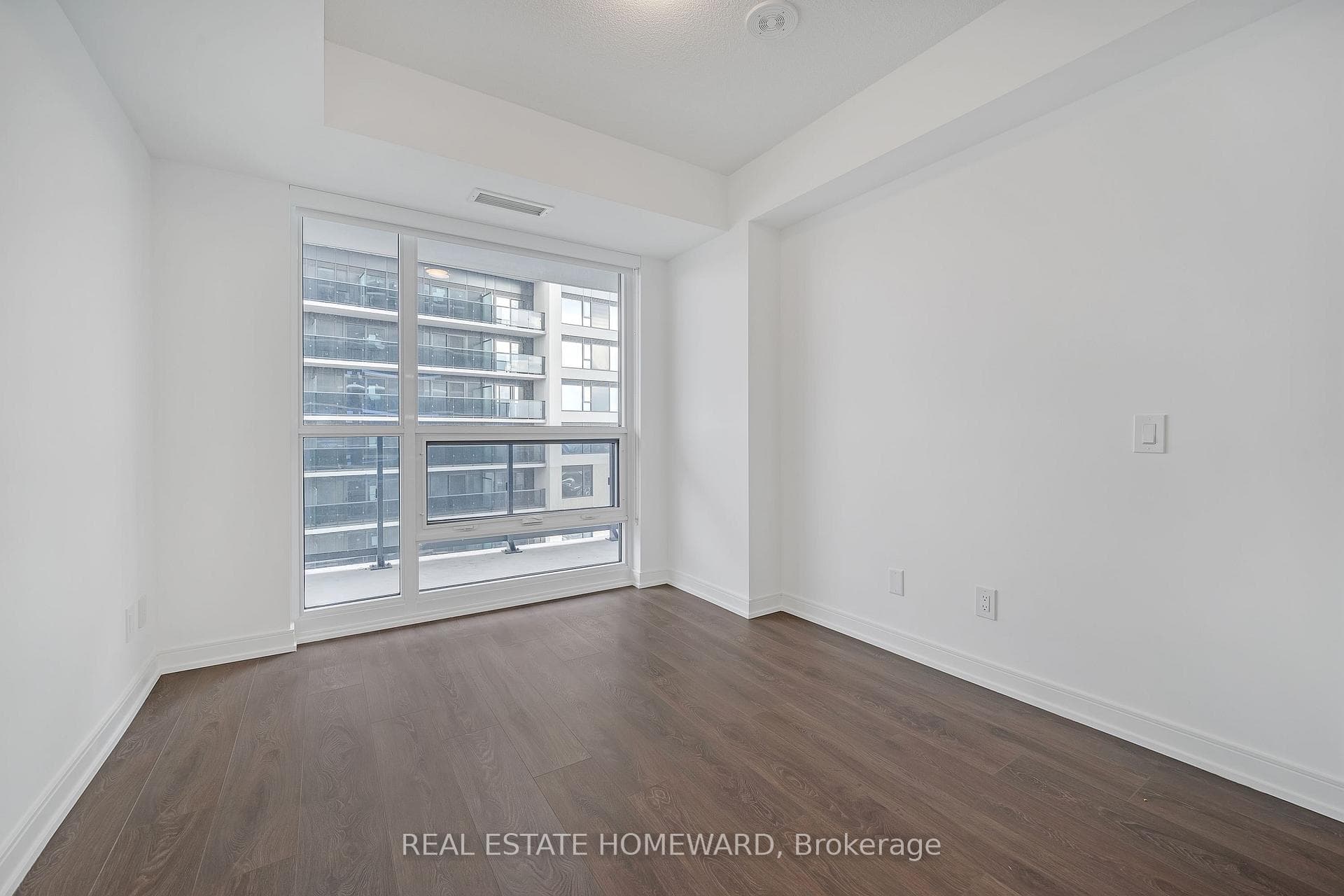 30 Samuel Wood Way Unit 1005 photo 11