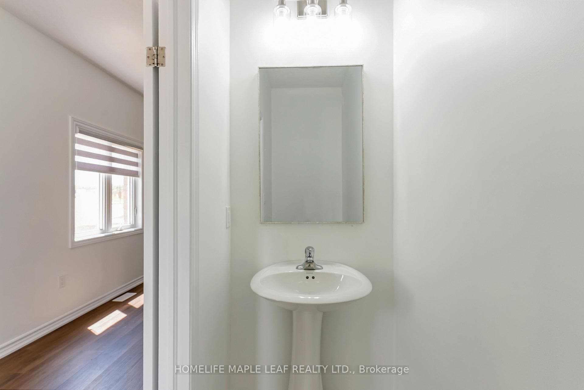 2751 Oriole Drive photo 10