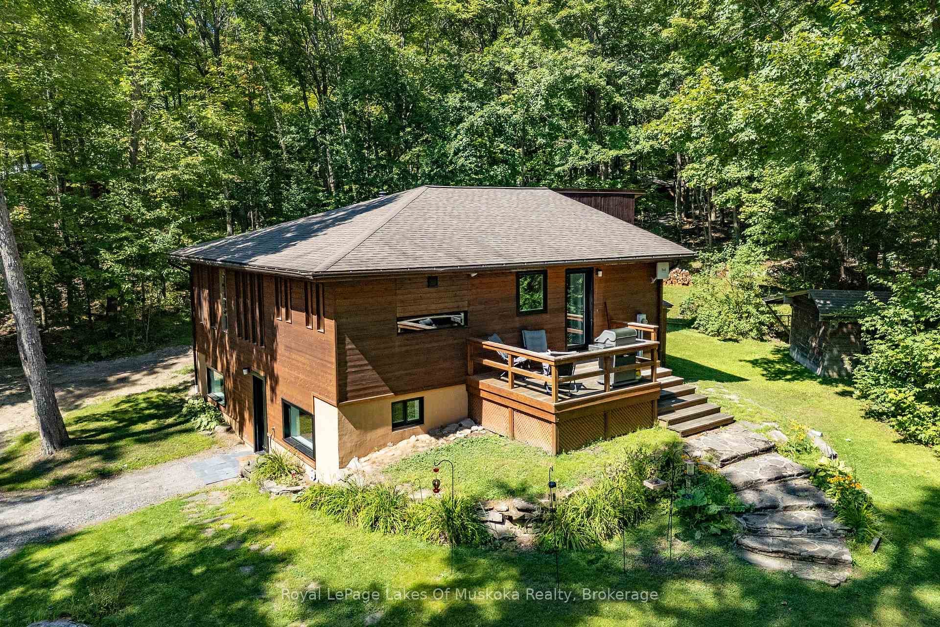 1056 Golden Beach Road photo 2