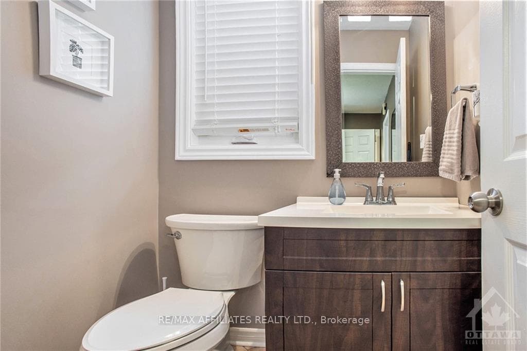 3819 AUTUMNWOOD Street photo 13