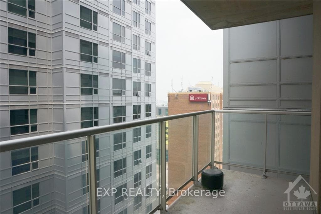 195 BESSERER Street Unit 1606 photo 4