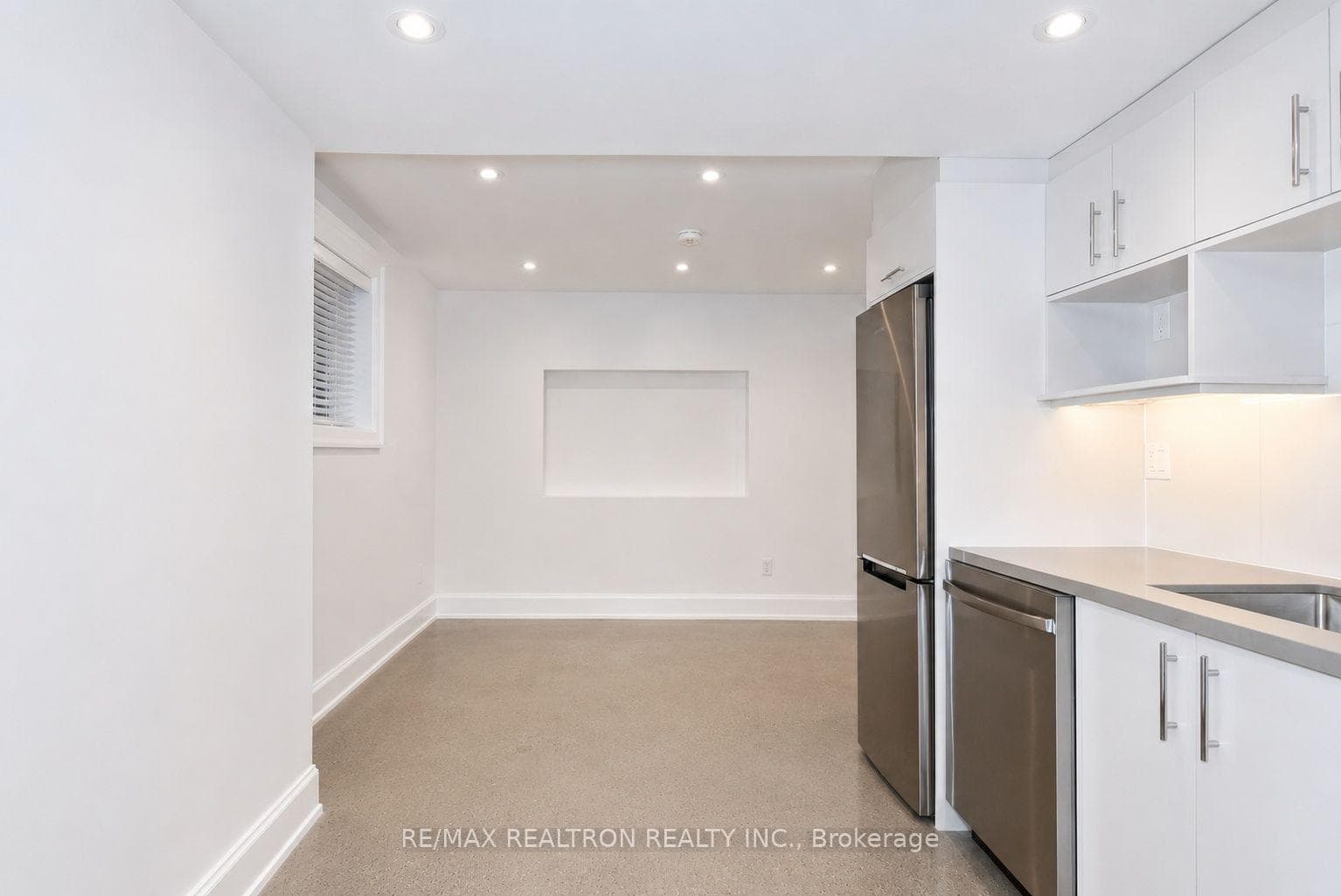 230 Boon Avenue Unit 2 photo 9