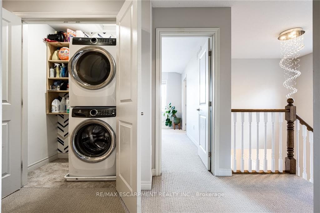 700 Robert Ferrie Drive photo 29
