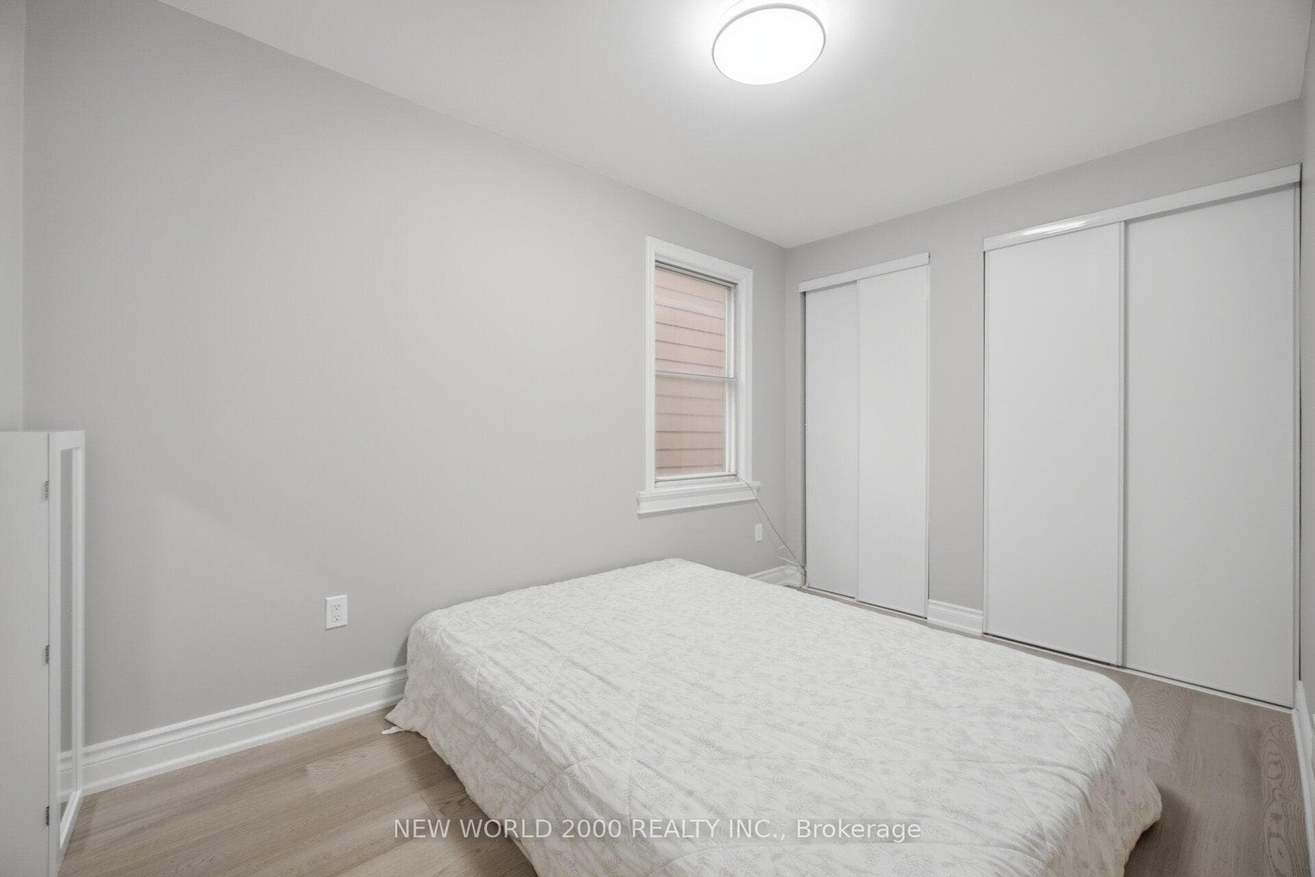 20 Rockwell Avenue photo 11