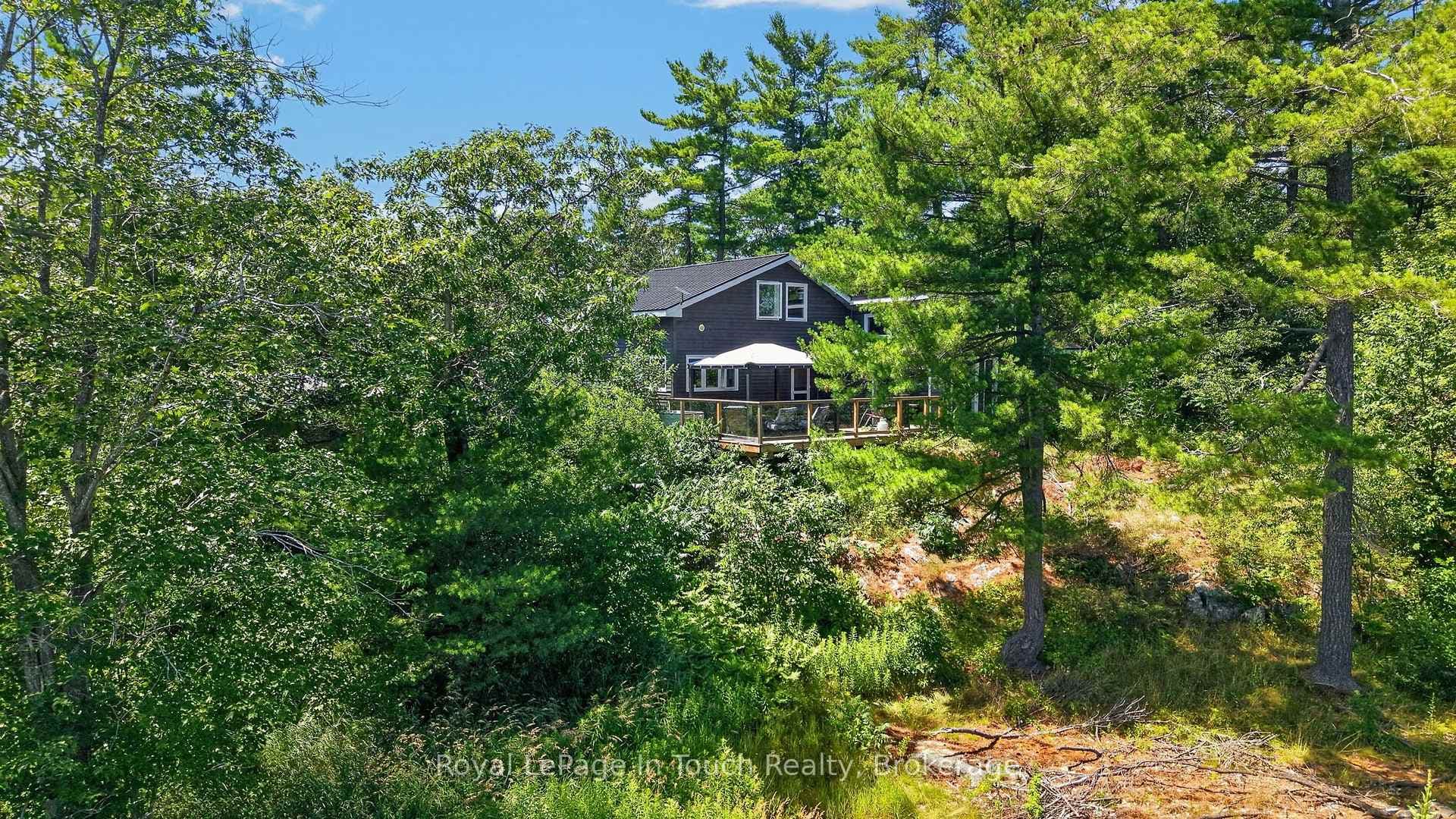 B207 lot 31 Island Island photo 13