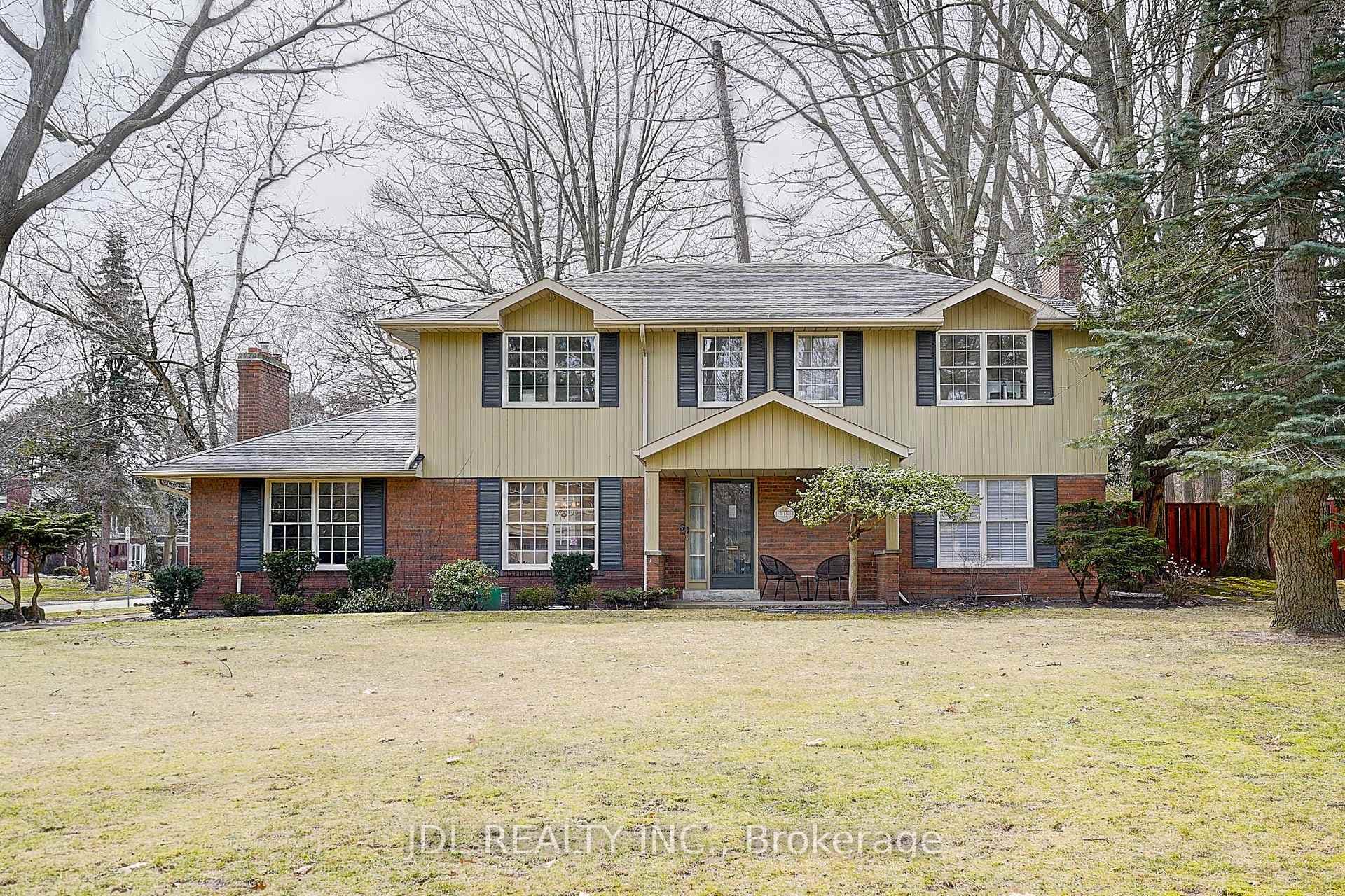 312 Dalewood Drive photo 2