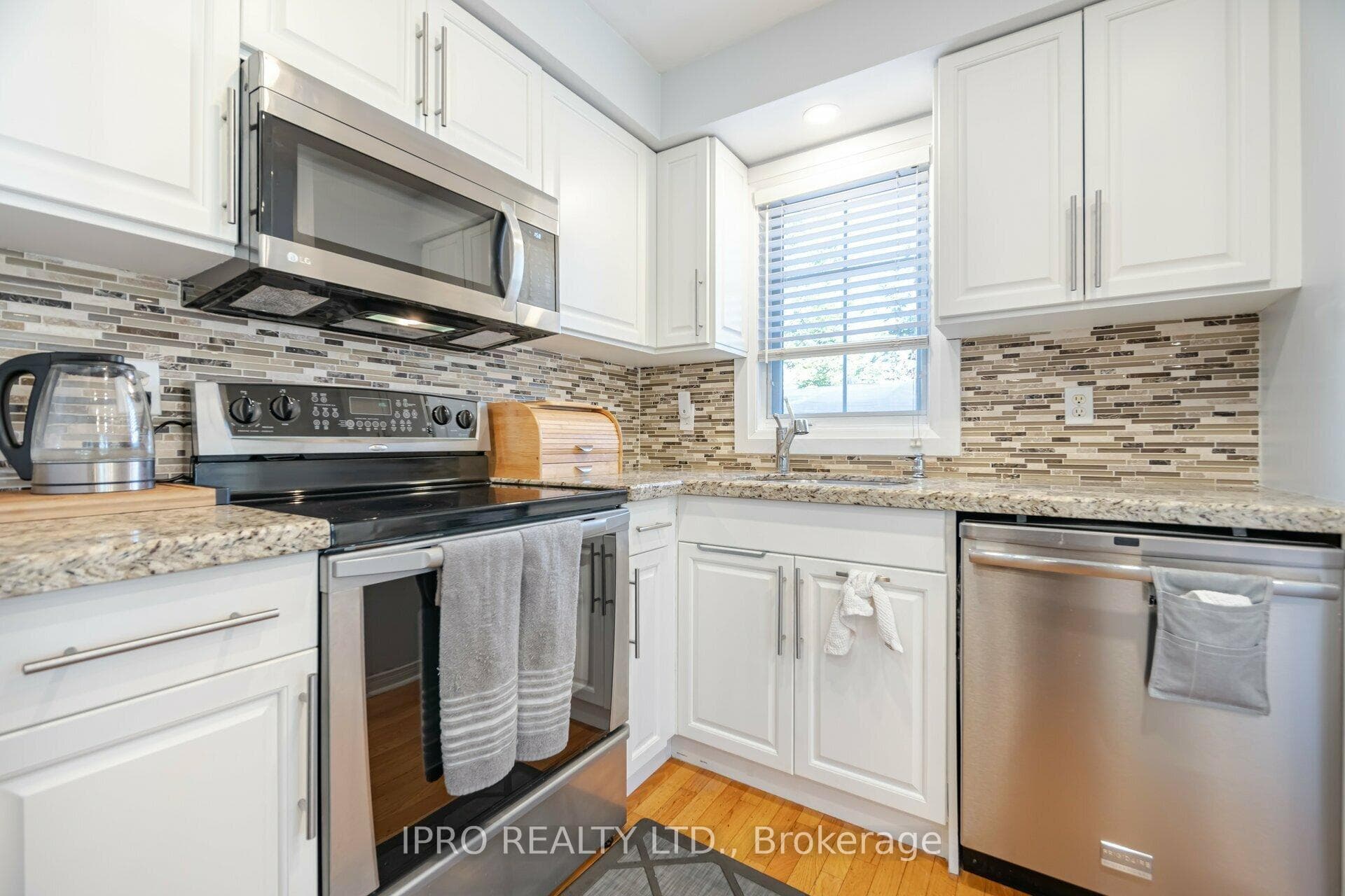 5555 Prince William Drive Unit 1 photo 10