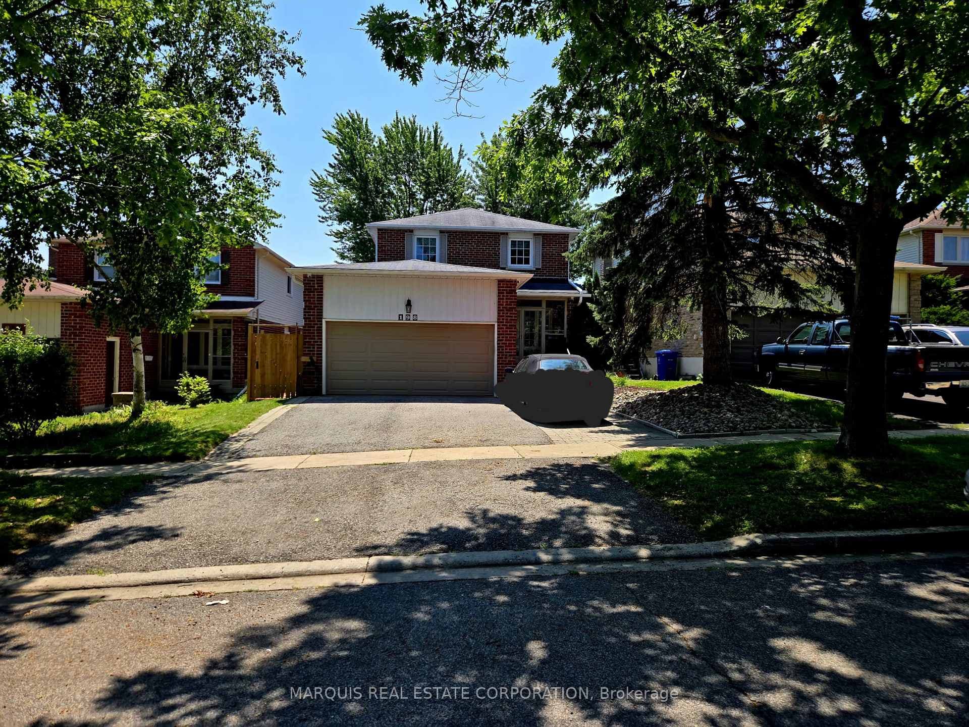 198 Forsyth Road photo 1