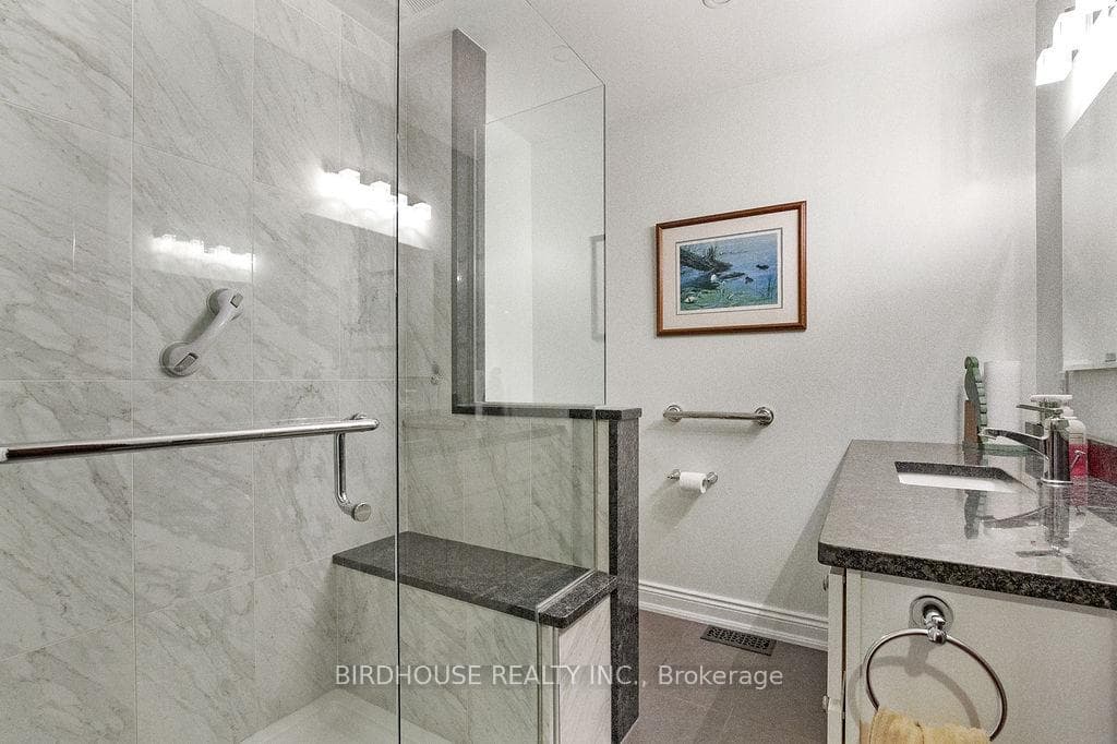 8 Waddell Street photo 23