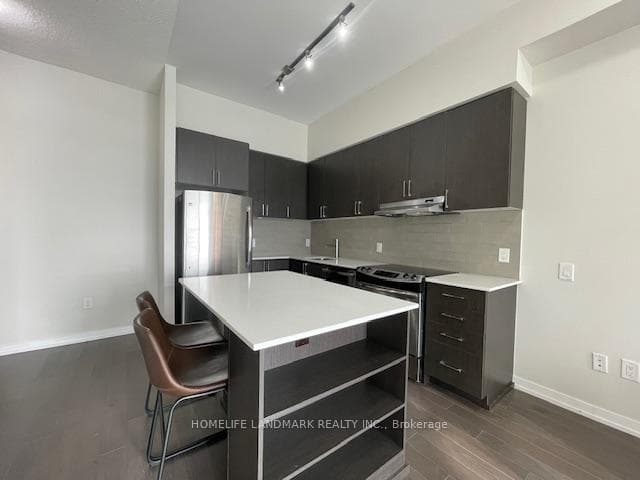 2560 Eglinton Avenue Unit 1608 photo 9