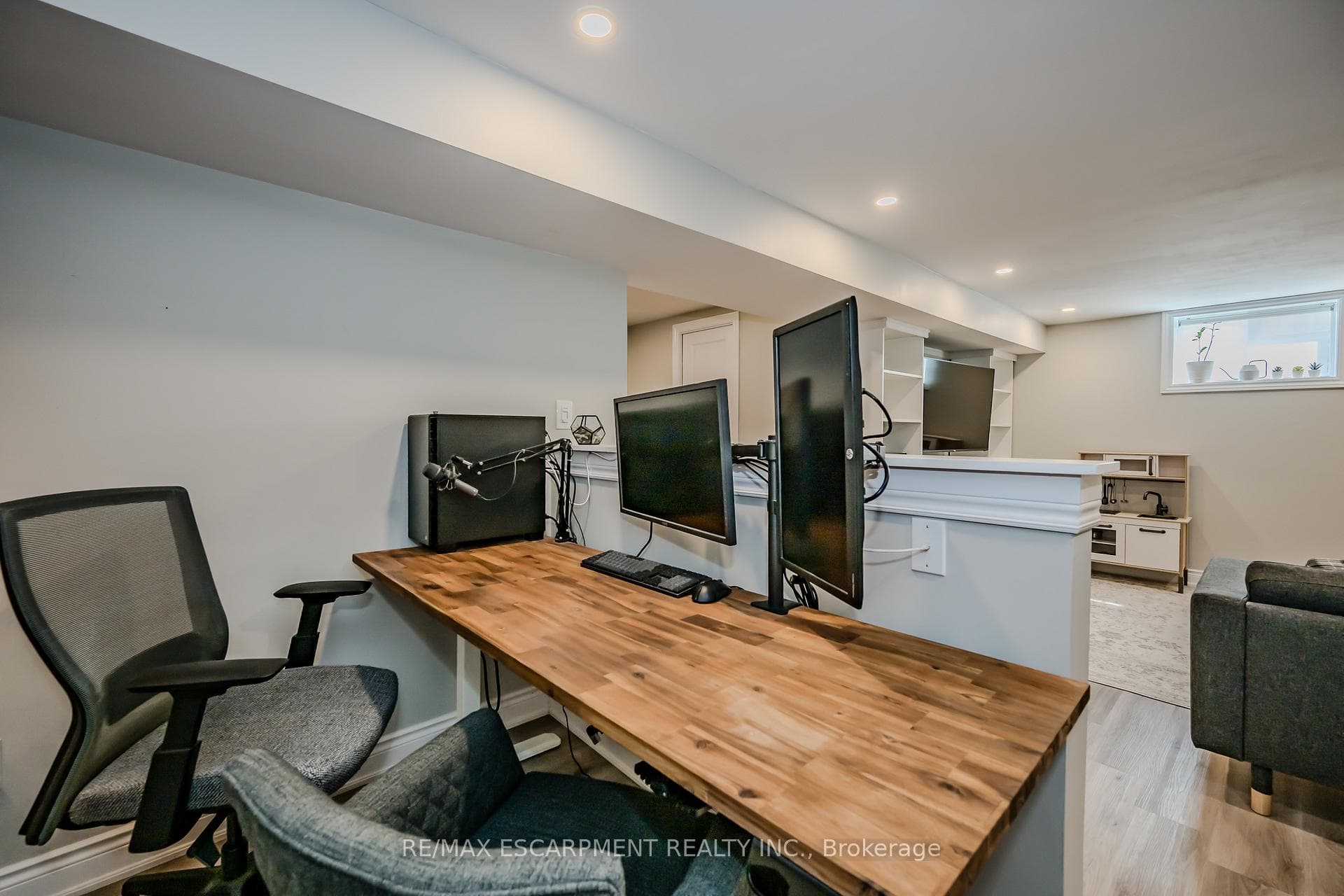 1049 Havendale Boulevard photo 32