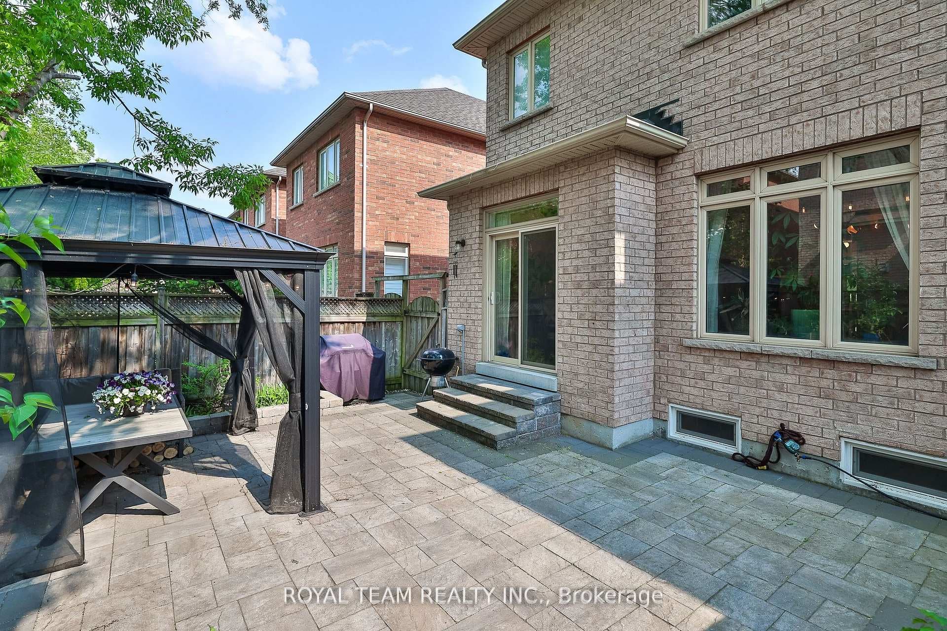 76 Degas Drive photo 26