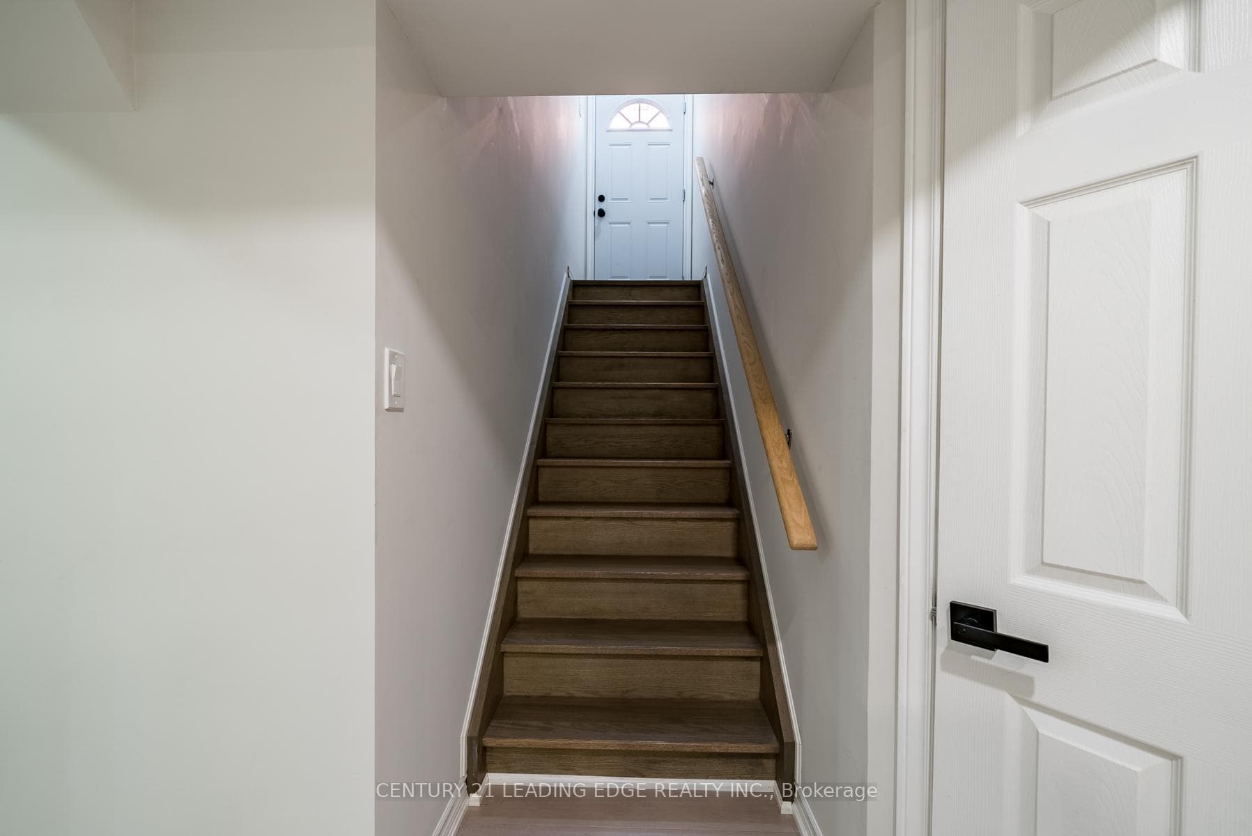 1001 Sandcliff Drive photo 30
