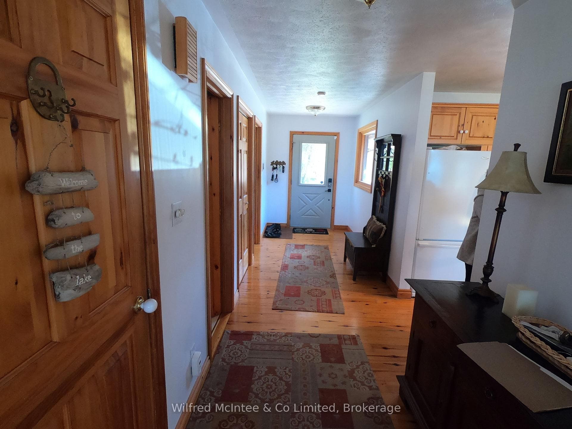 126 Buckingham Lane photo 13