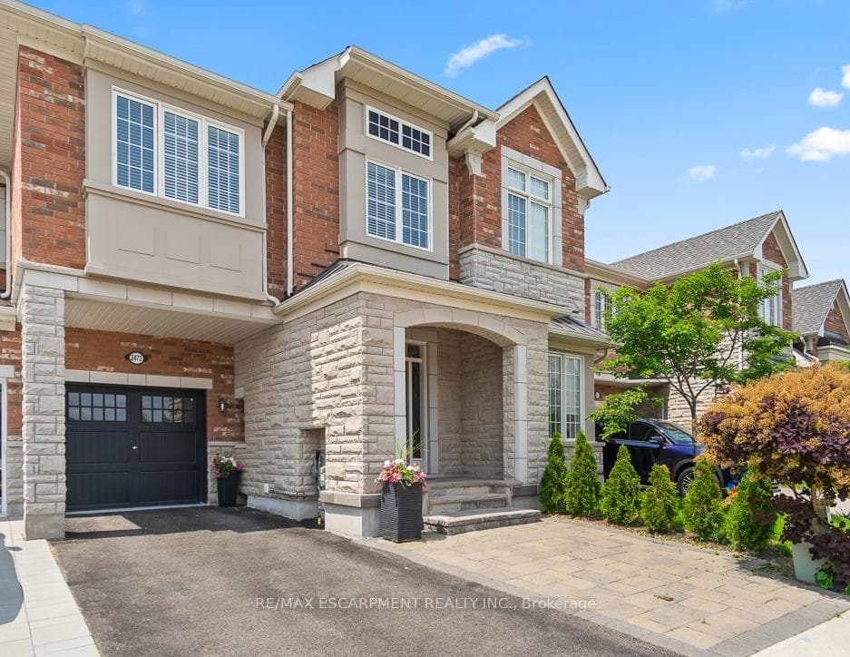 2473 Elder Lane photo 2