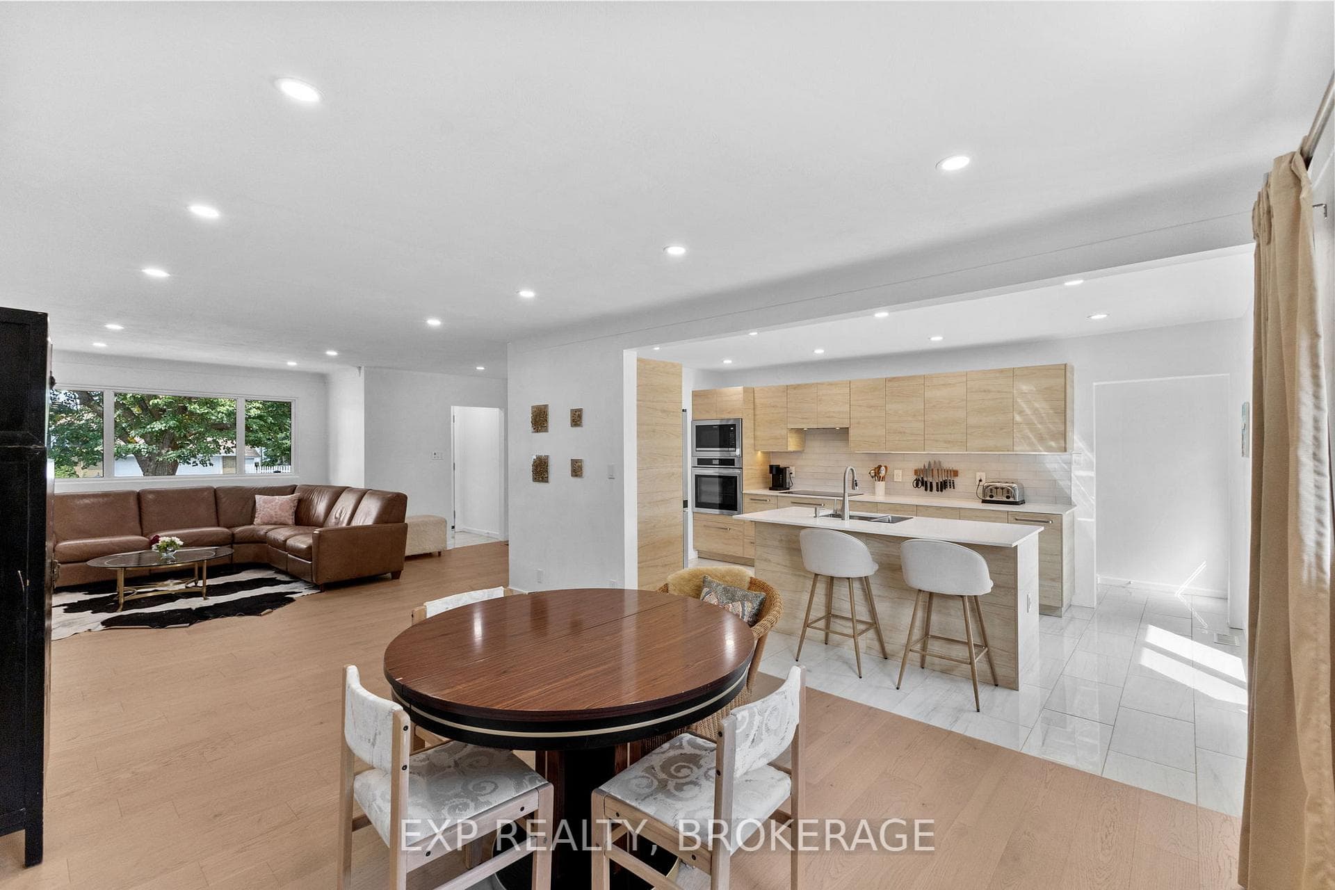 1502 Farnsworth Avenue photo 12