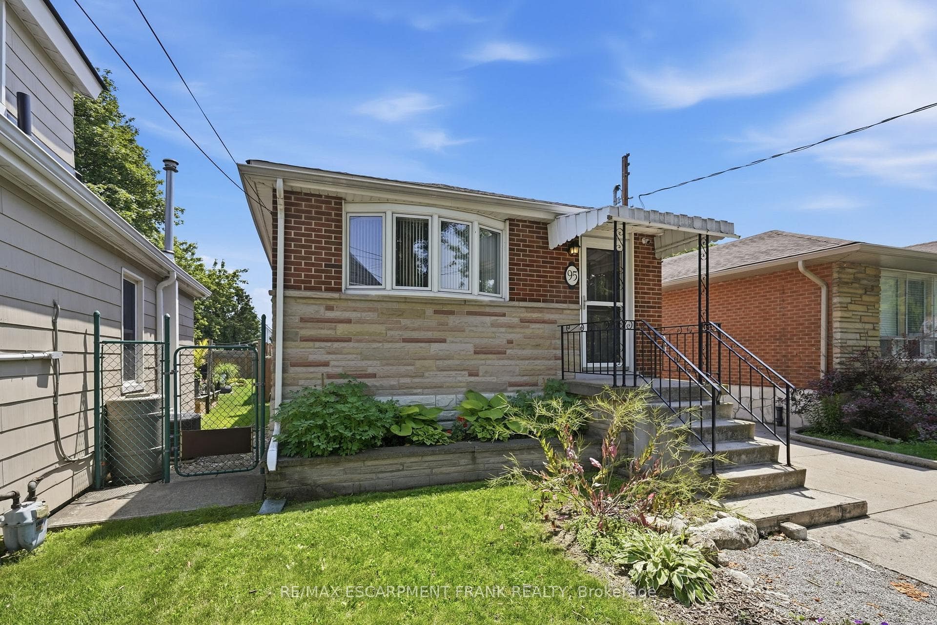 95 East 18th Street Unit 1 photo 3