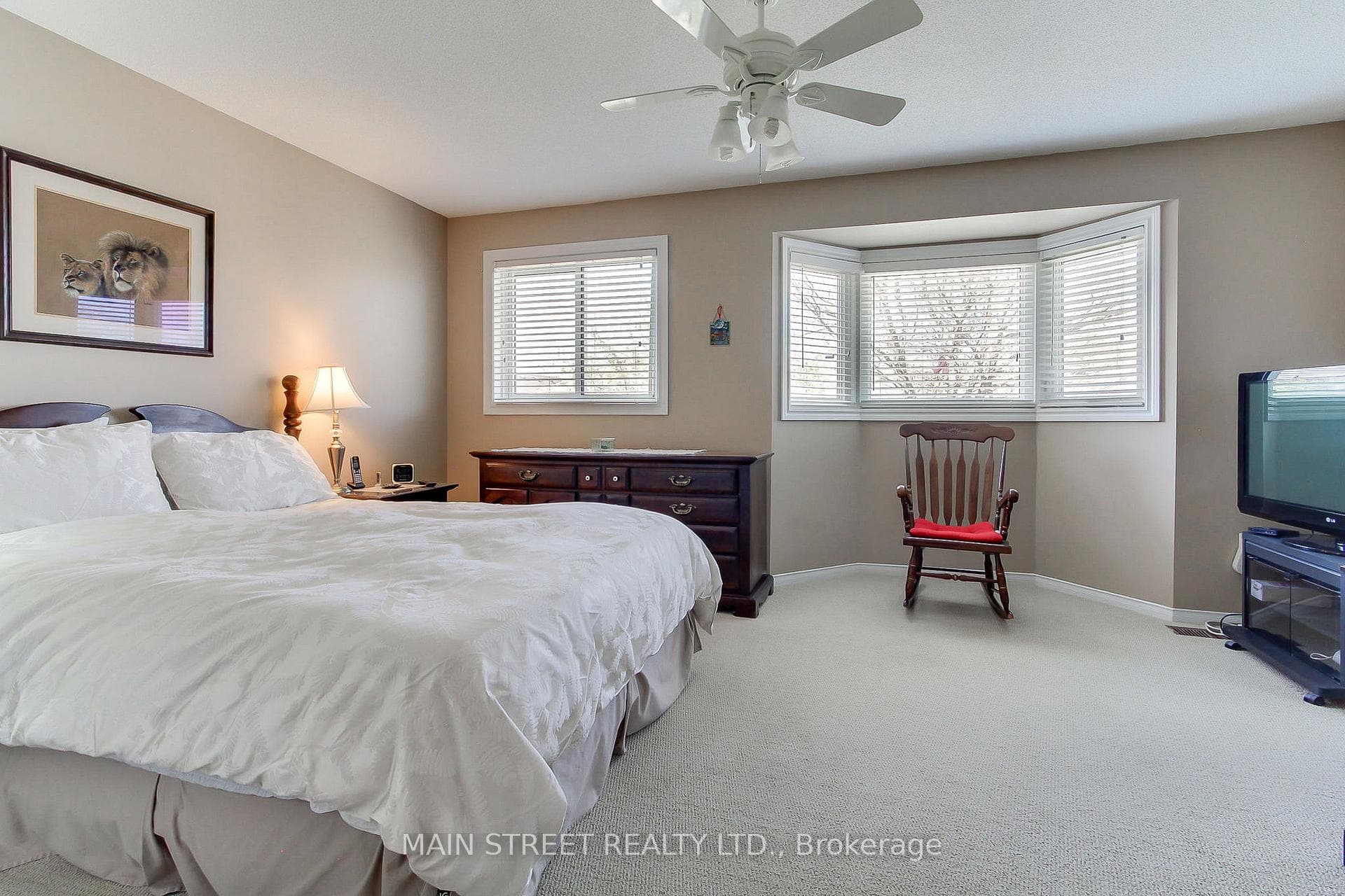 130 Rush Road photo 13