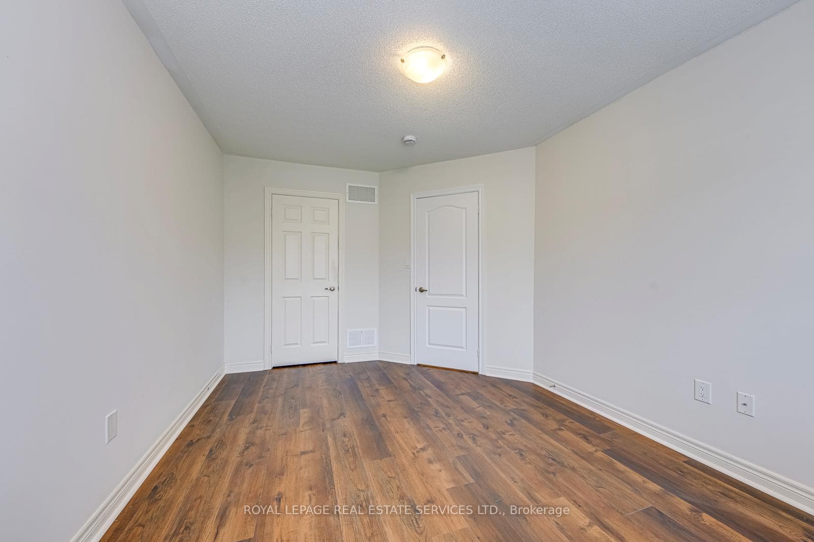 420 George Ryan Avenue photo 29