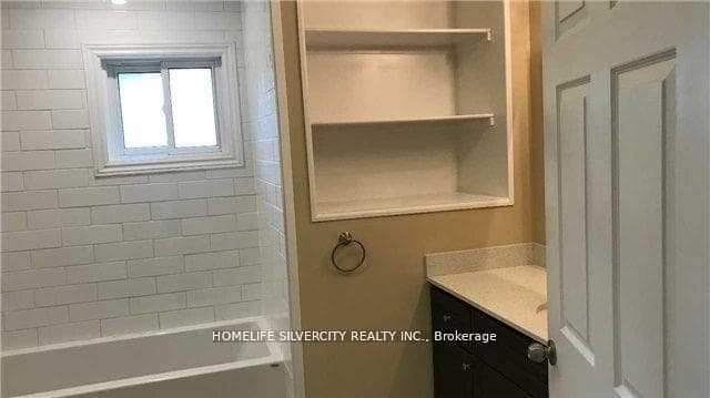 157 Elliot Avenue photo 6