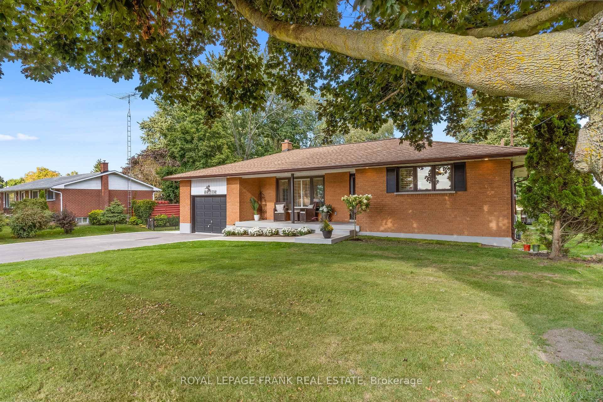 13683 Old Simcoe Road photo 5
