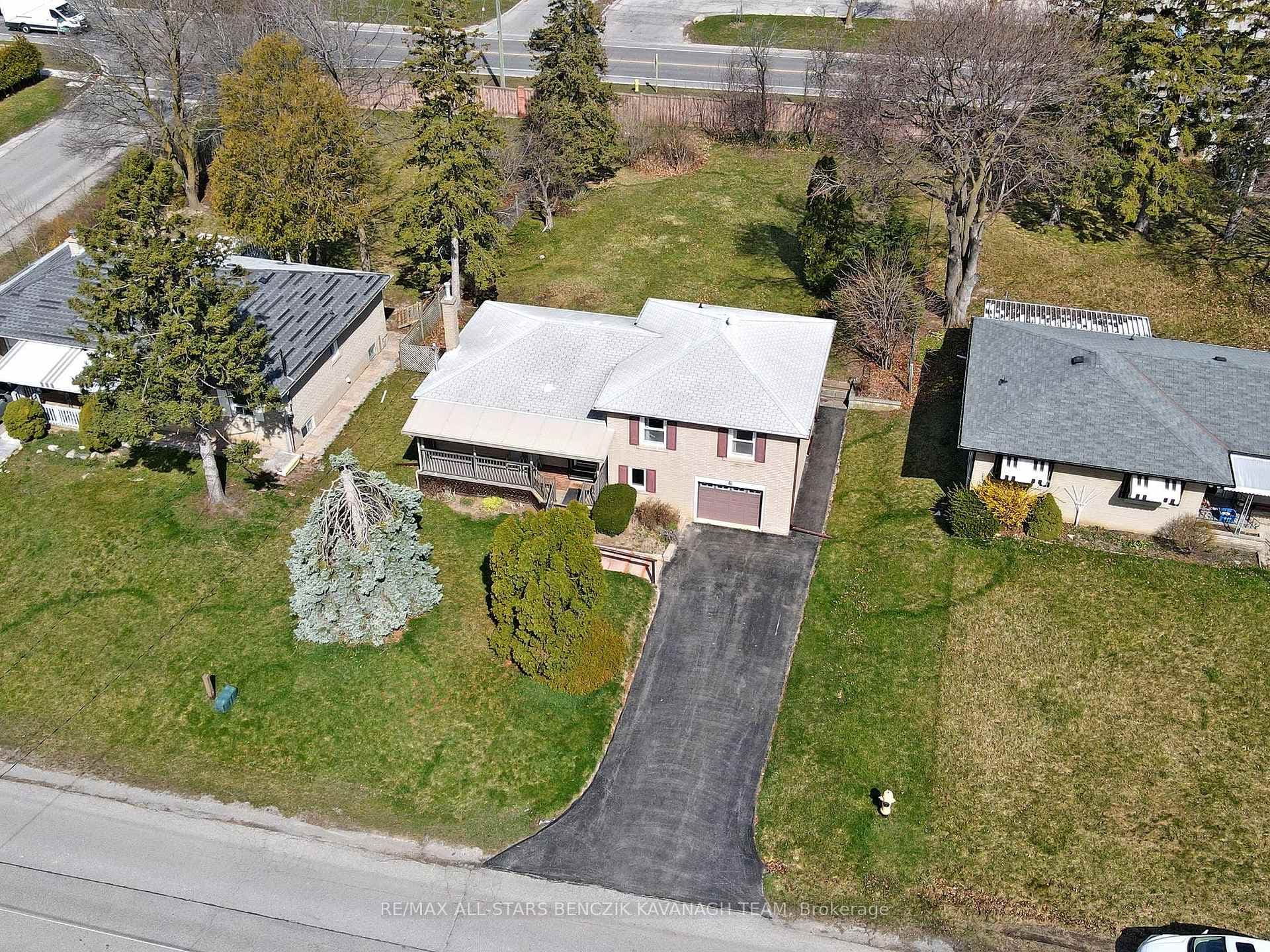 6 Abercorn Road photo 29