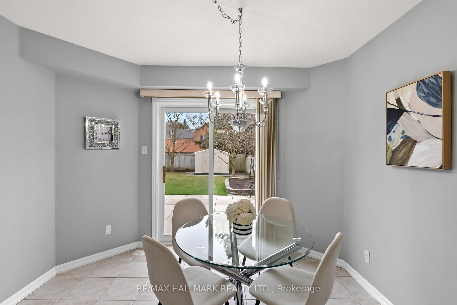 41 Guildwood Drive photo 16