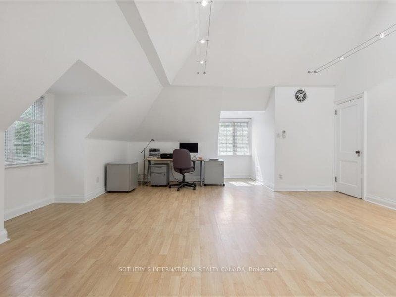 4th Floor Multi-Purpose Room Gym? Artist Studio?