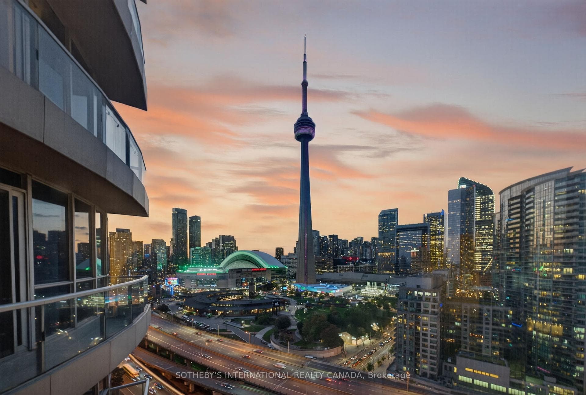 218 Queens Quay Unit 2202 photo 40