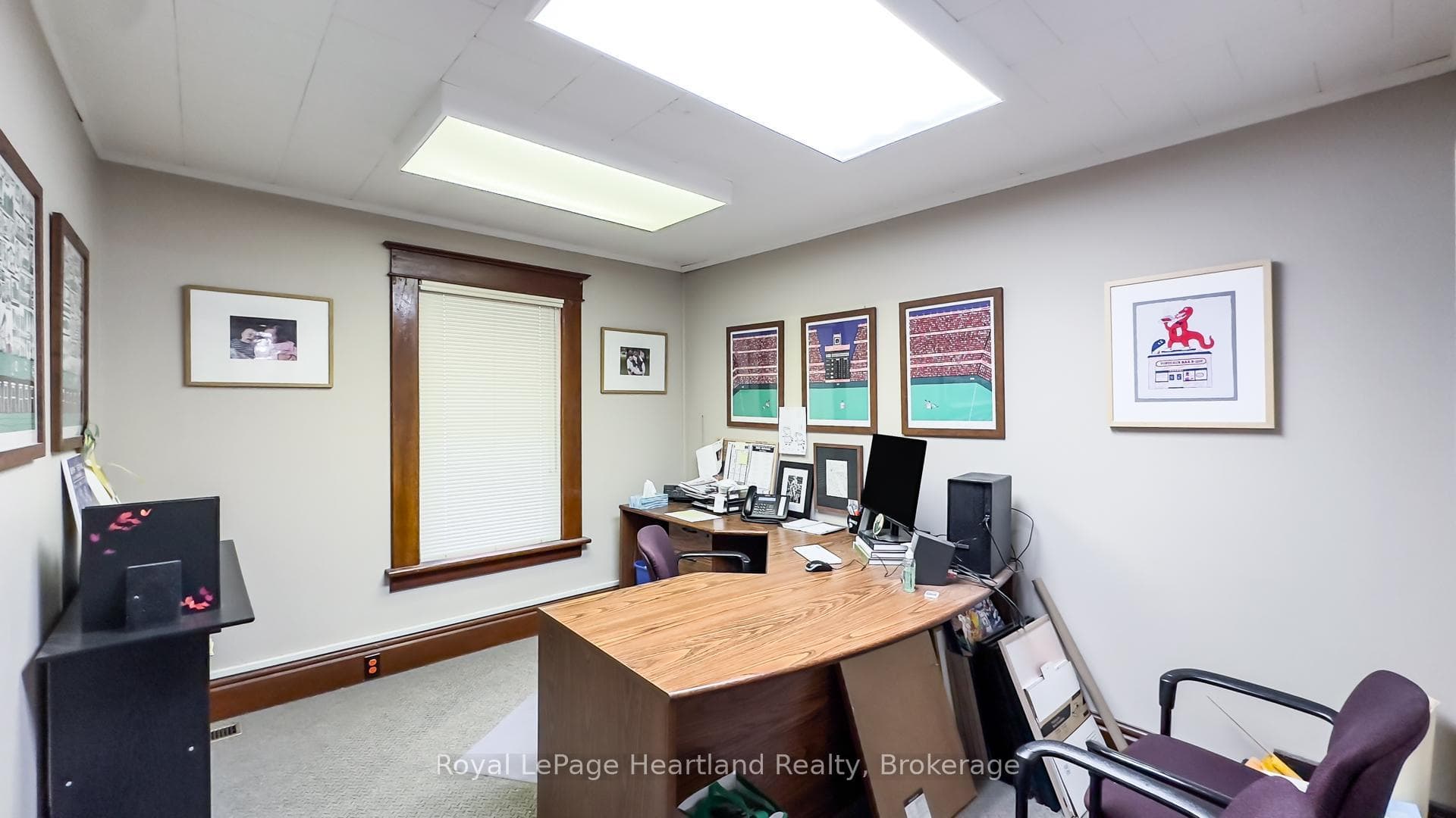 401 QUEEN Street photo 10