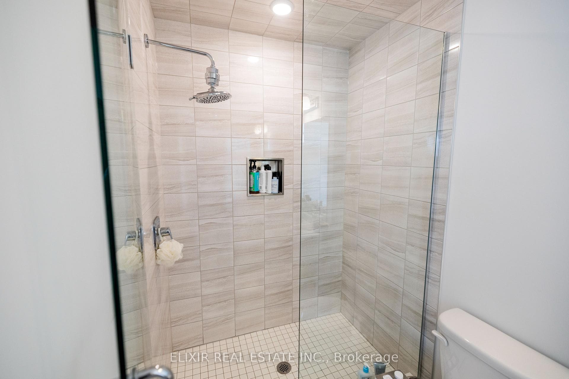 55 Tom Brown Drive Unit 48 photo 25