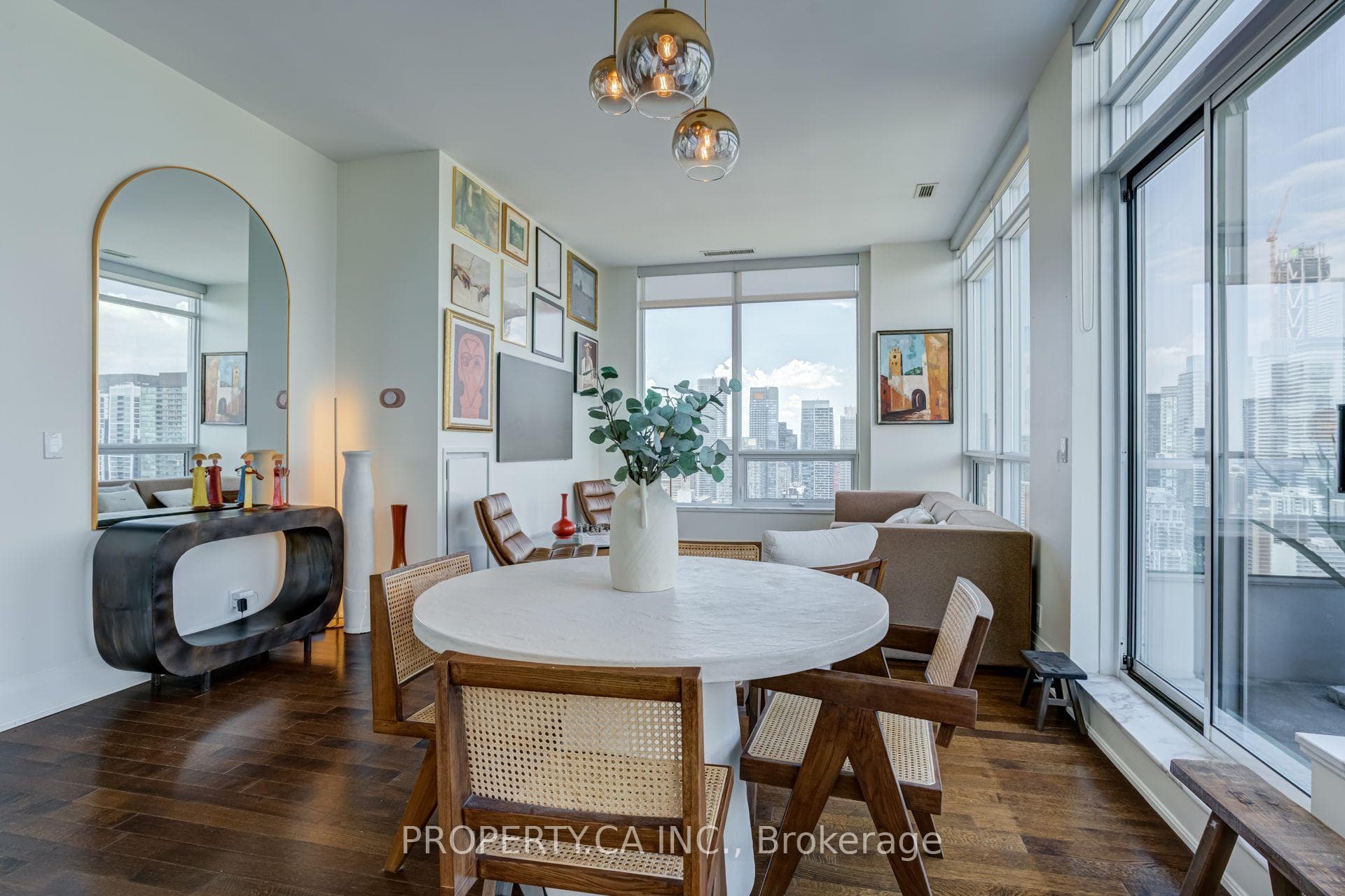 500 Sherbourne Street Unit 3404 photo 3